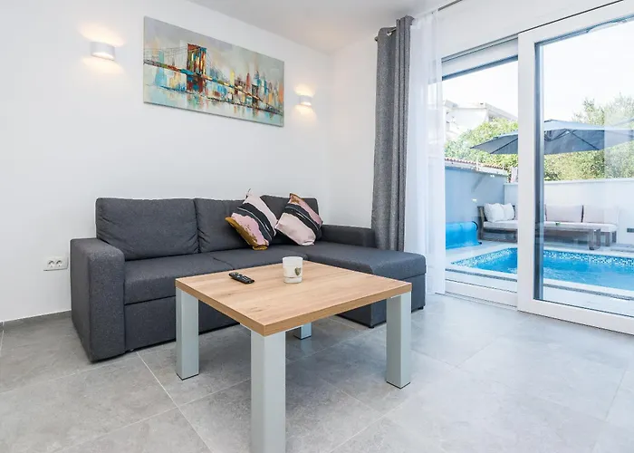 Spanic 2 Apartment *