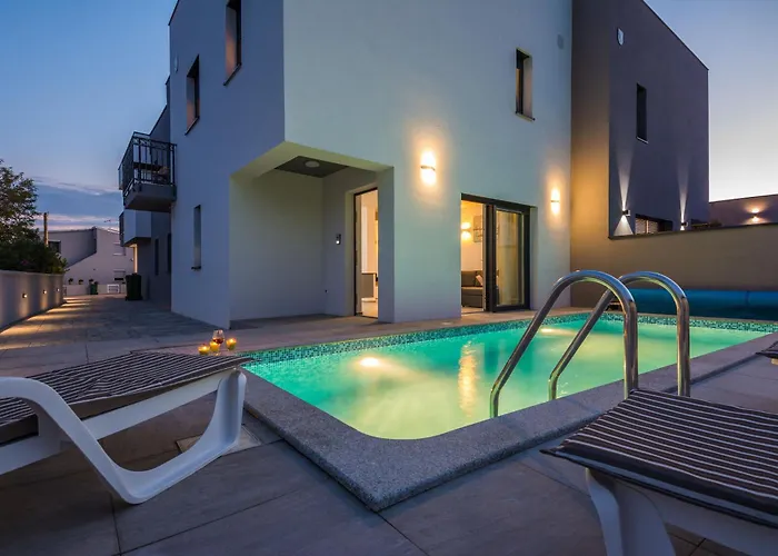 Spanic 2 Apartment *