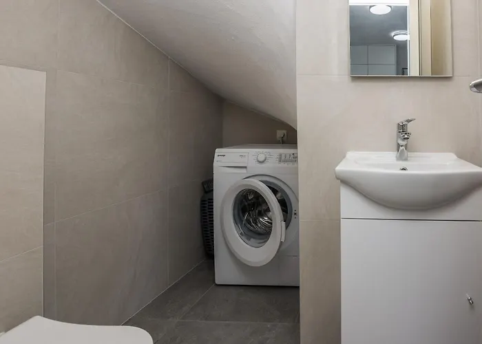 Spanic 2 Apartment *