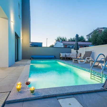 Spanic 2 Apartment Vir