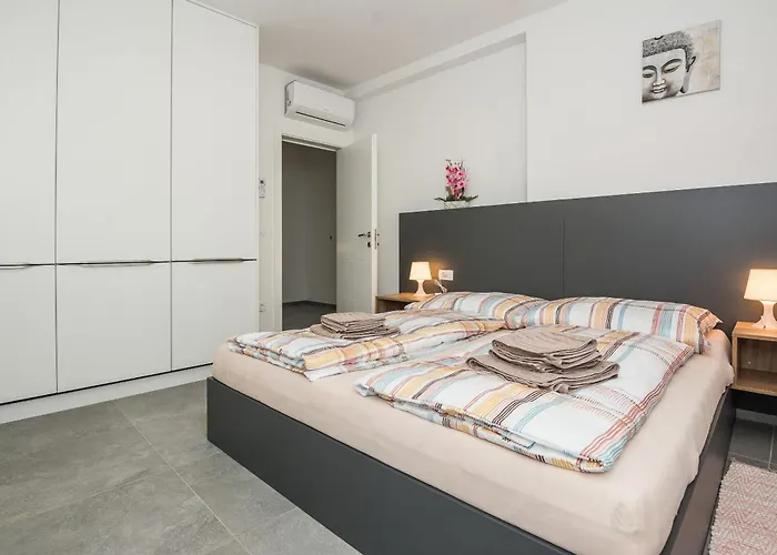 Spanic 2 Apartman Vir