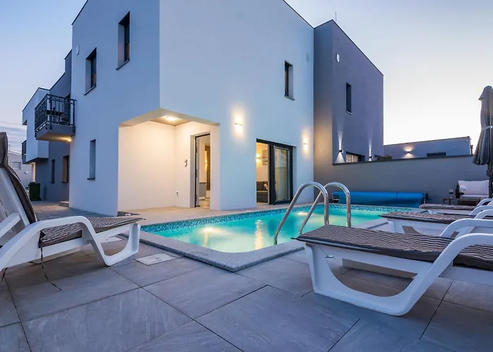 Spanic 2 Apartman Vir